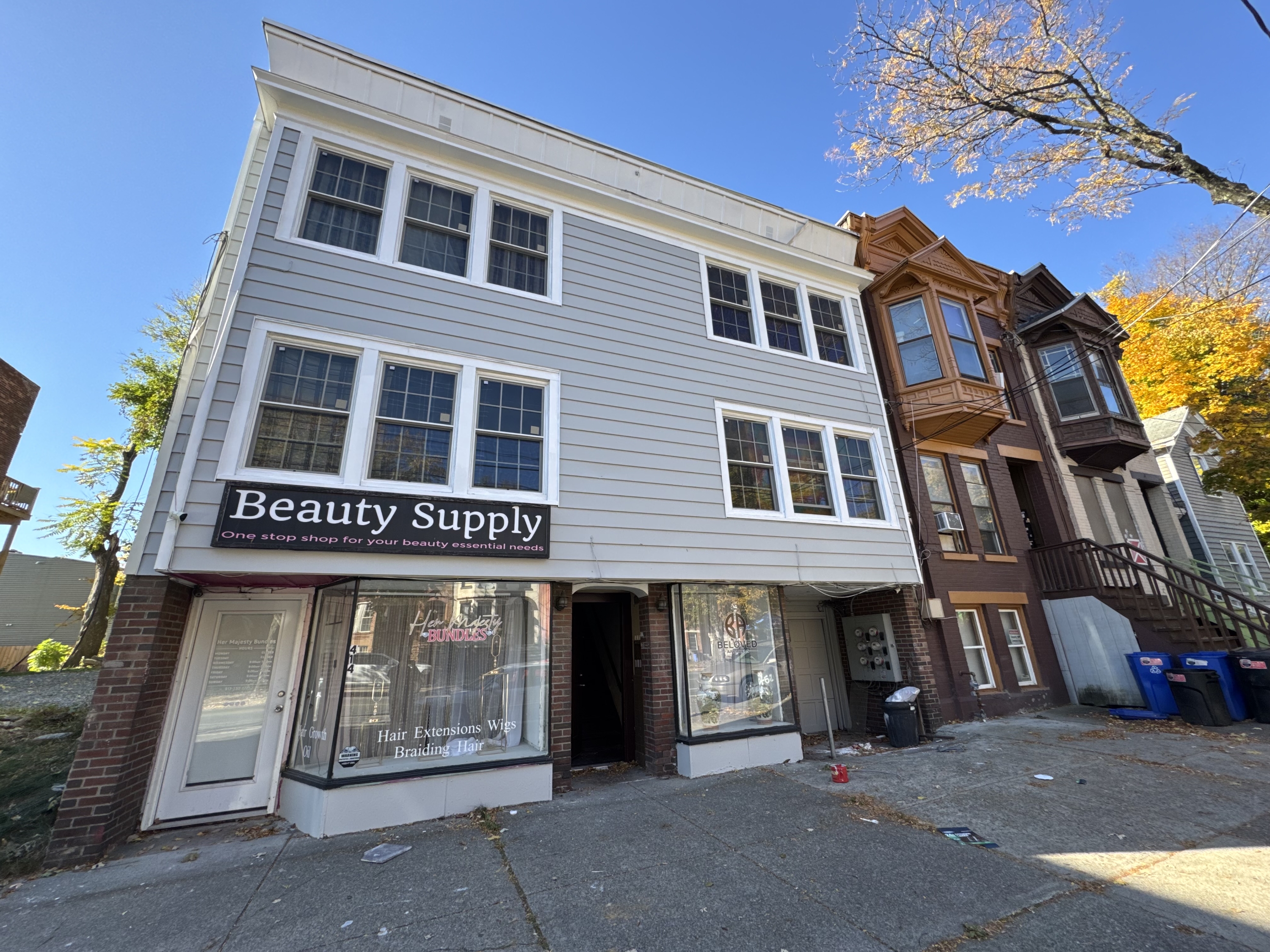 414 Clinton ave, 1R